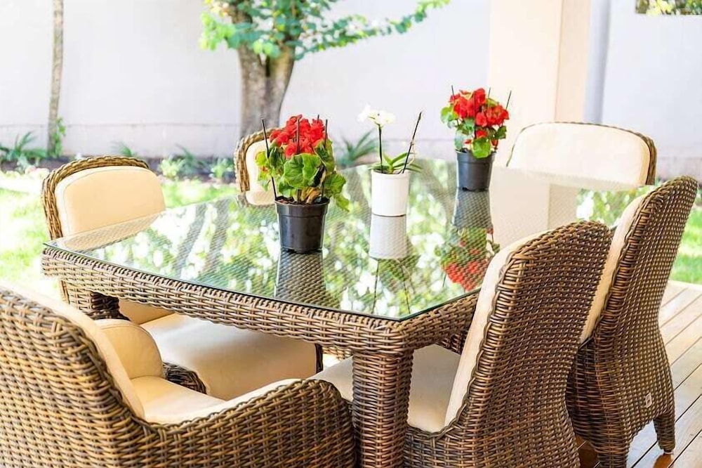 Enjoy Guest House 8/9