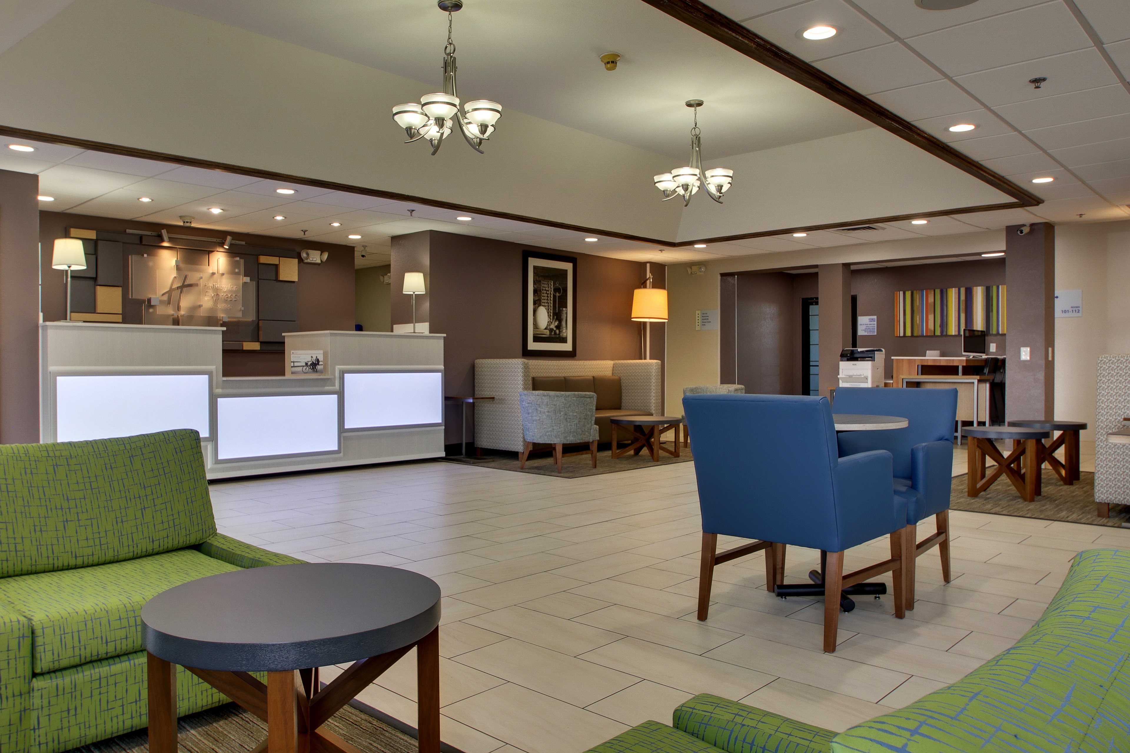 Holiday Inn Express Suites Lebanon 39/57