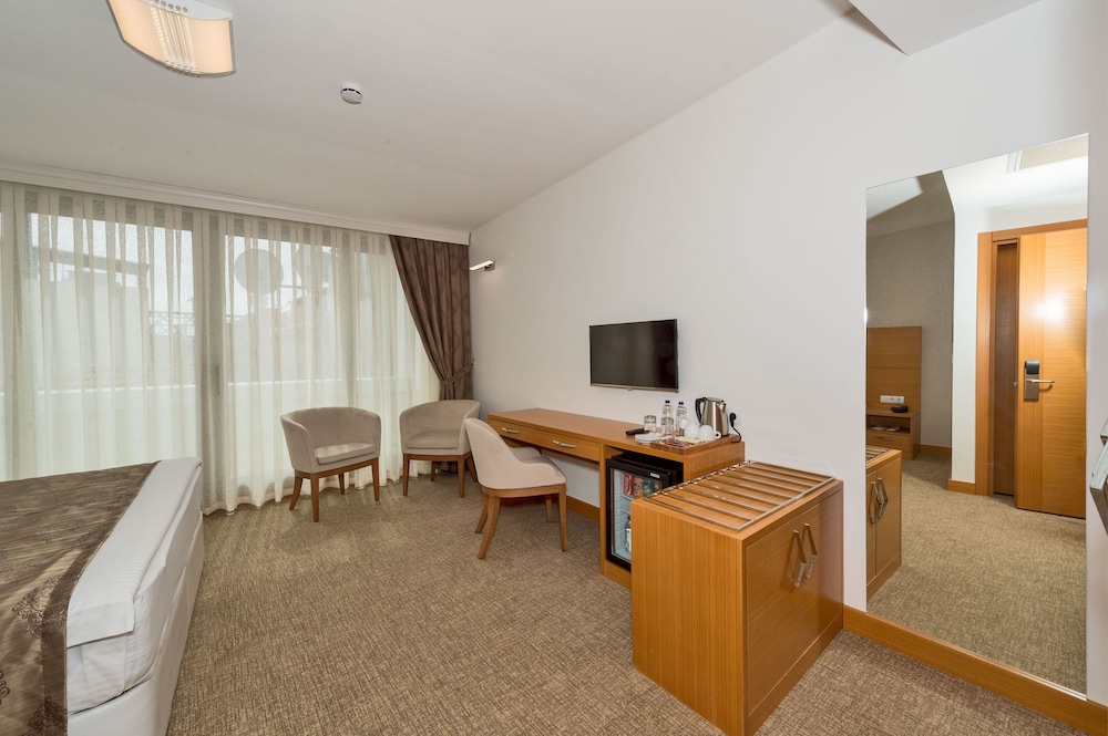 MIEN SUITES 24/29