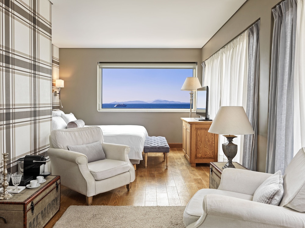 Sea View Cityscape Hotel 43/71