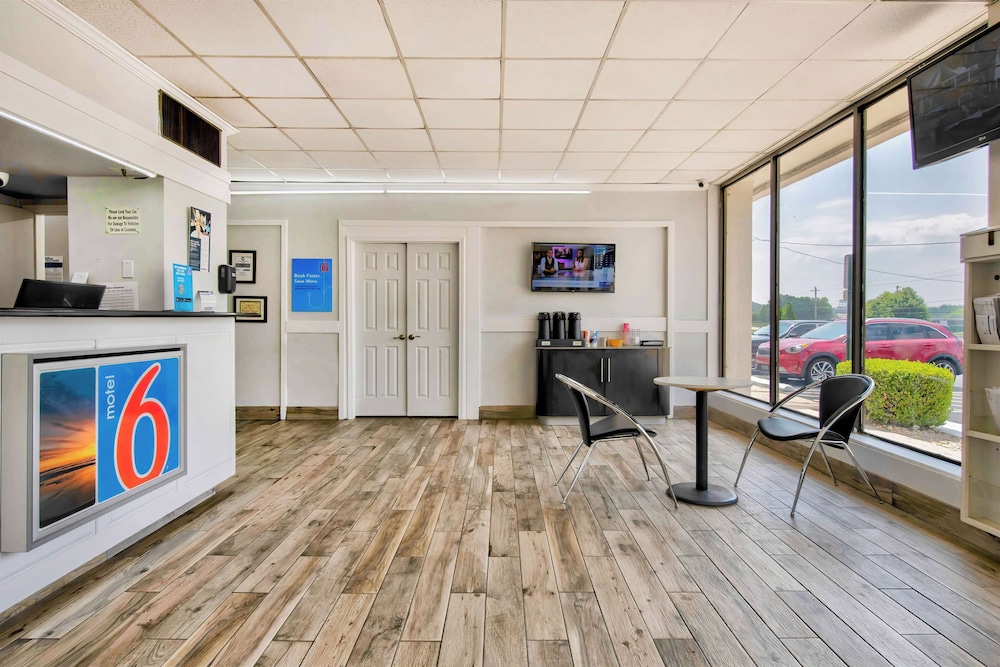 Motel6 Conyers, GA 41/50