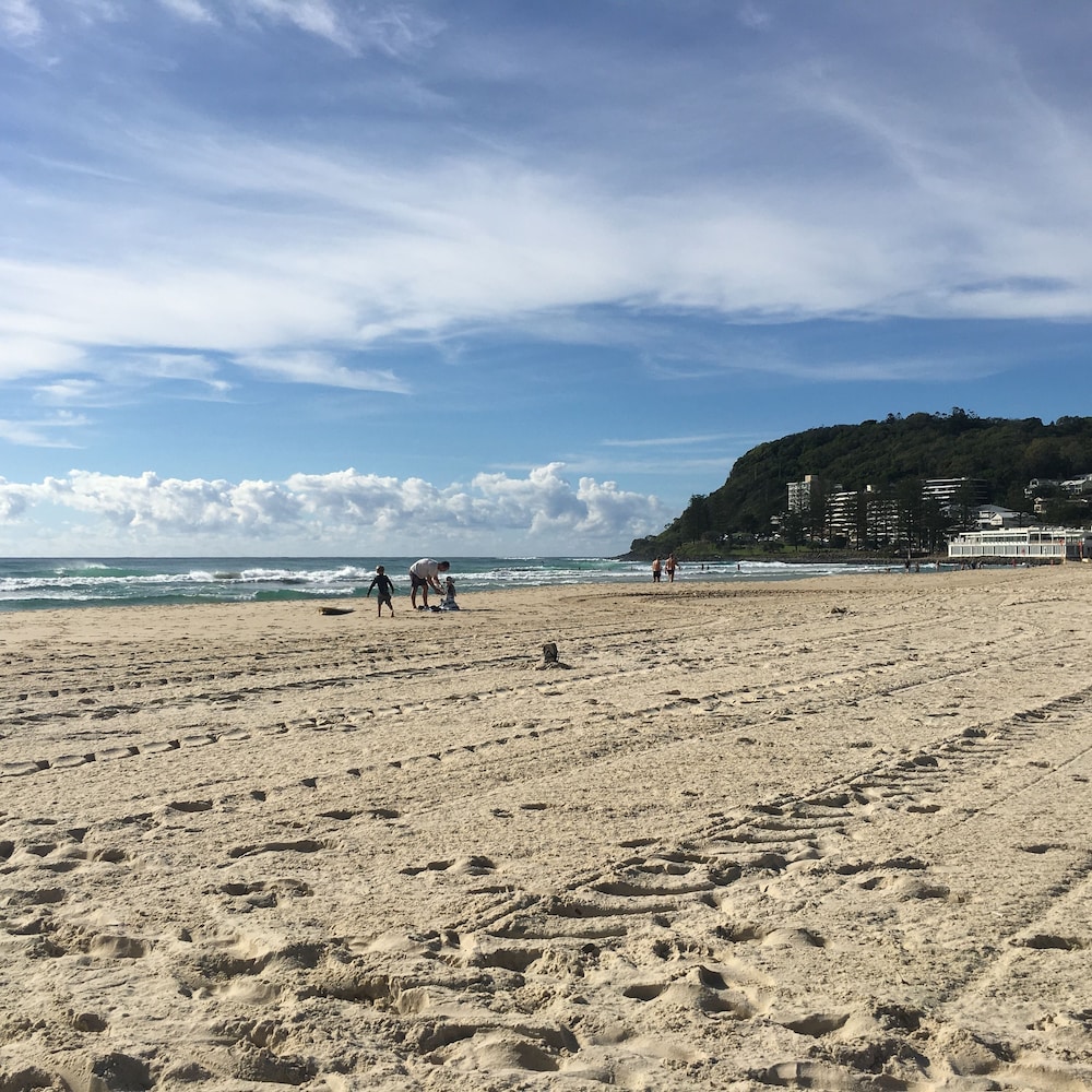Burleigh Palms Holiday Apartments photo3
