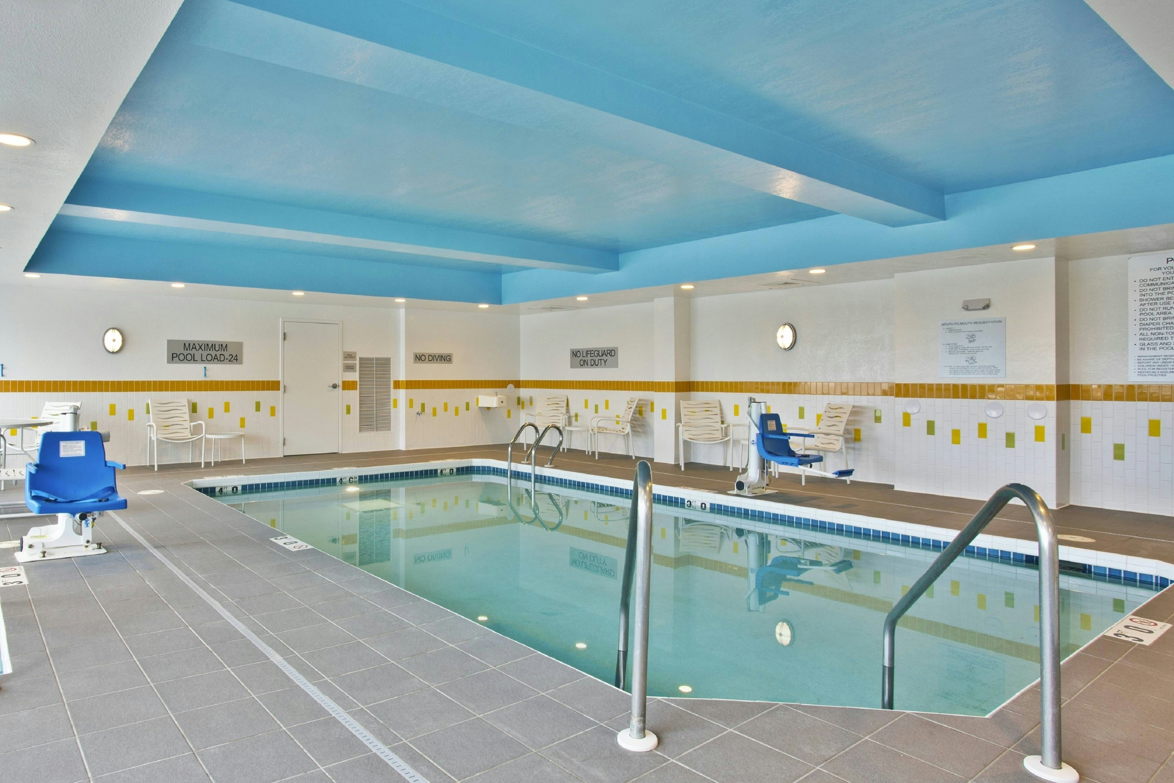 Fairfield Inn Suites Madison West Middleton 11/31