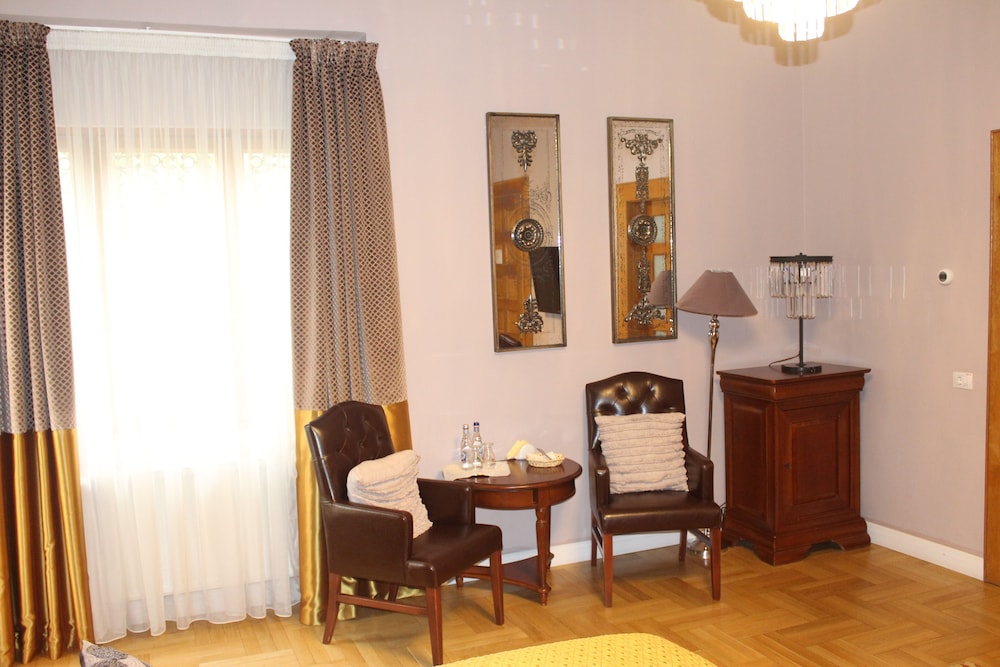 Hotel Casa Cranta 8/50