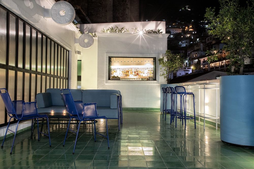 William Hotel Boutique 58/86