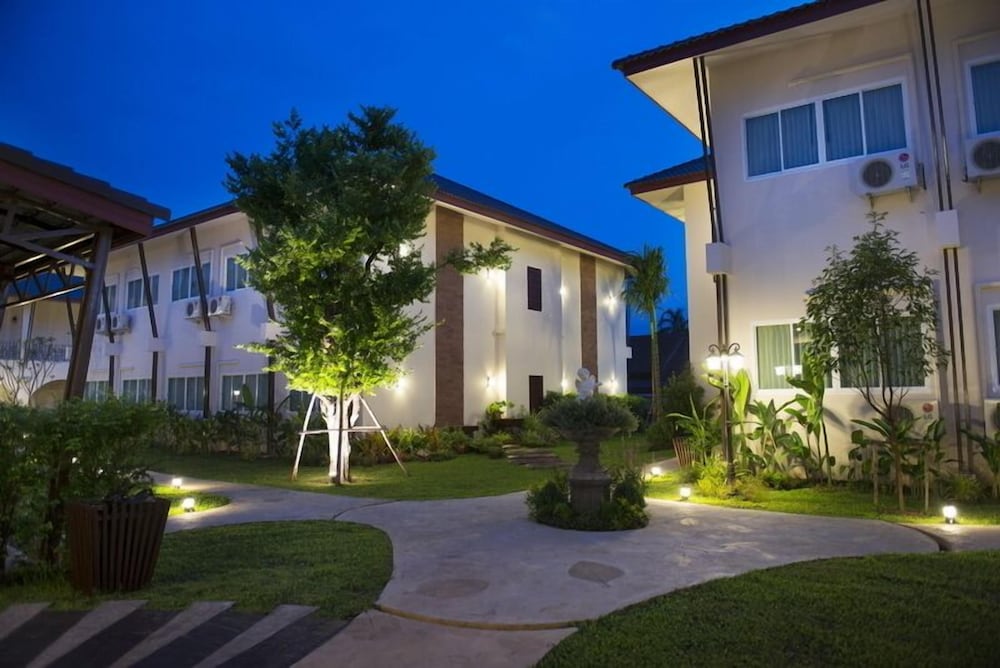 Maryo Resort Chiangrai 50/55