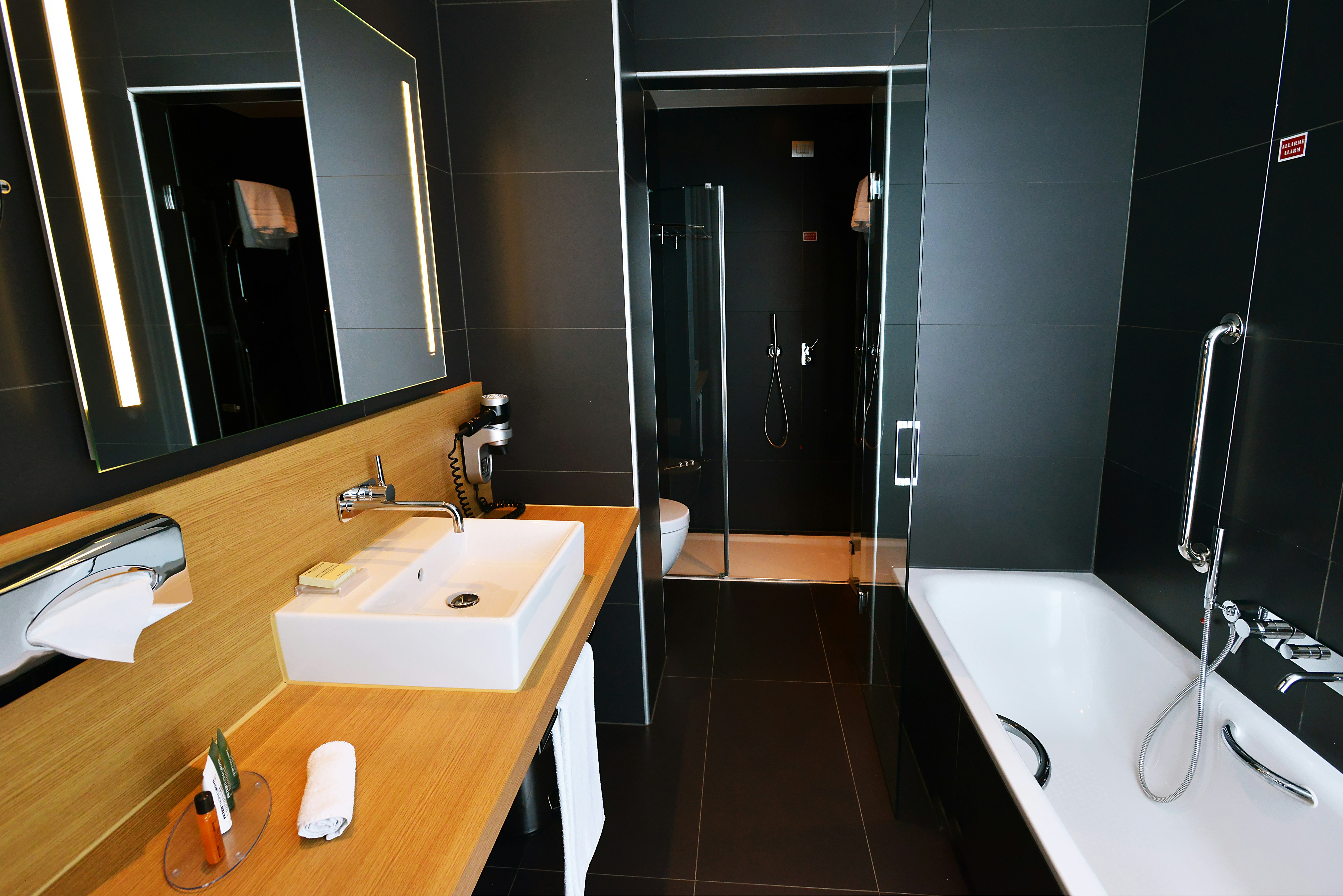 Hilton Garden Inn Milan North 76/76