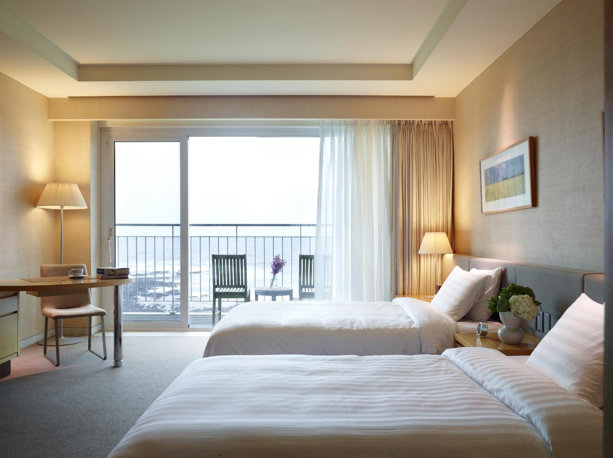 Executive Twin Ocean
