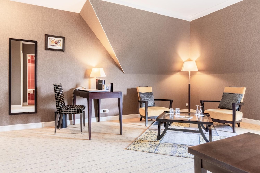 Domaine de Villers Hotel Restaurant Amp Spa 45/63