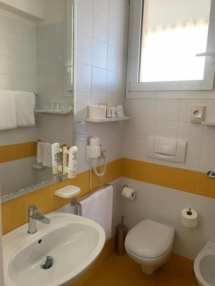 Hotel Sirenetta 49/49