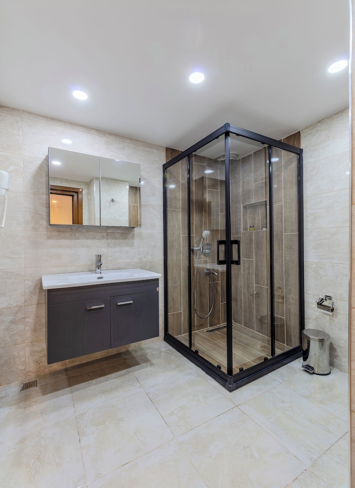 Hotel Silviya 4/50