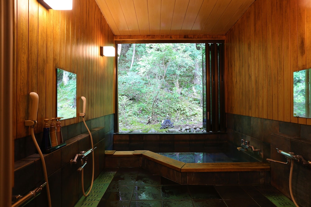 Momijiya Bekkan Kawanoiori 17/47