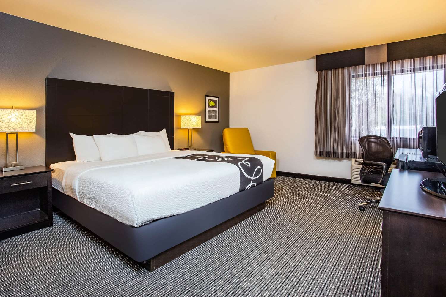 La Quinta Inn Oshkosh 17/56