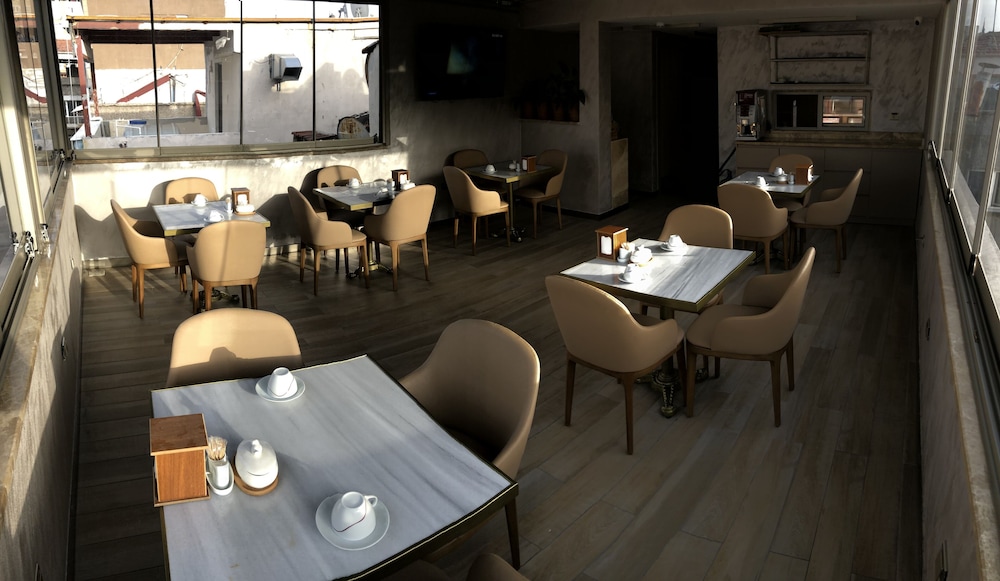 X Nellyi Boutique Hotel 36/50
