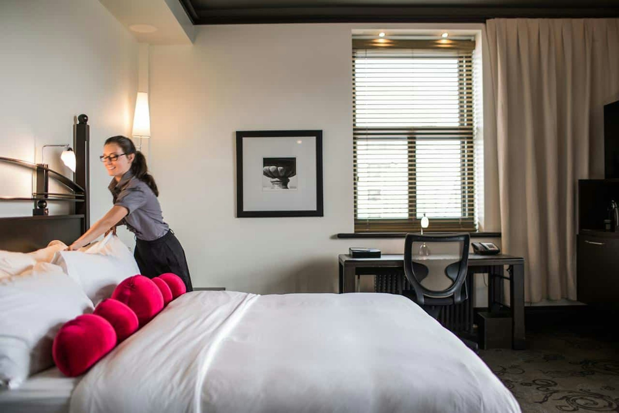 PRESTIGE, KING BED