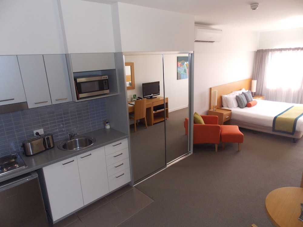 MainStay Suites Mackay 38/65
