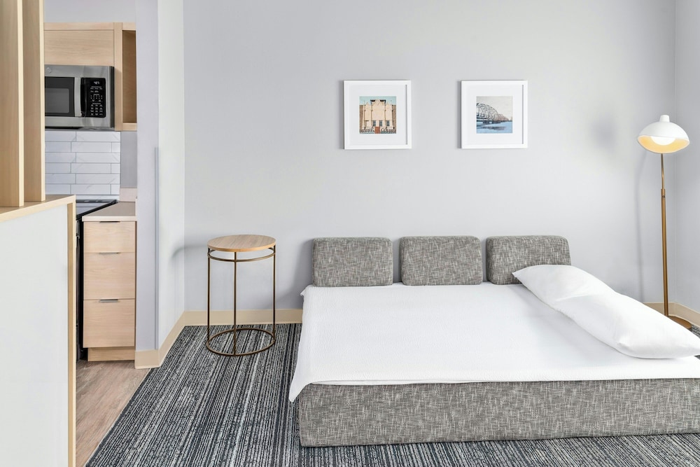 TownePlace Suites by Marriott Columbus NE 20/50