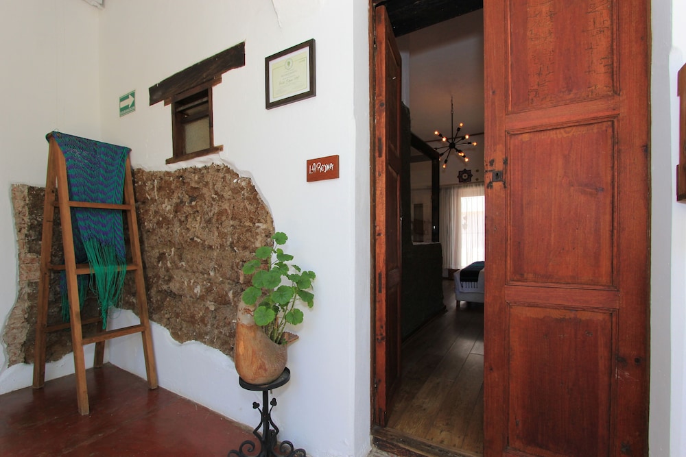 Sereno Art Hotel 43/78