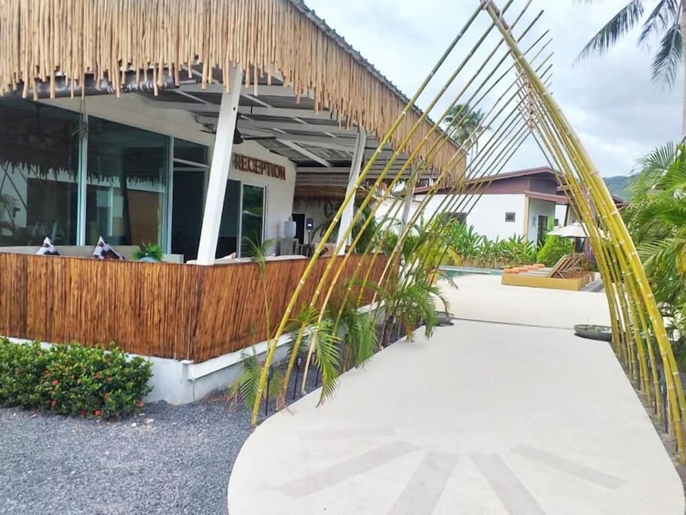 Maya Resort Ex D Anna Resort 5/69