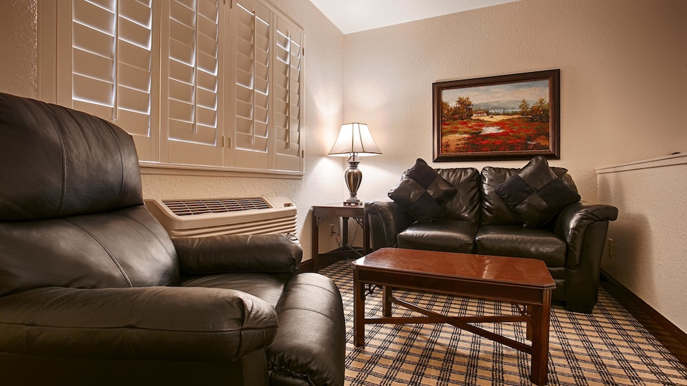 Surestay Plus Hotel By Best Western Susanville 28/45