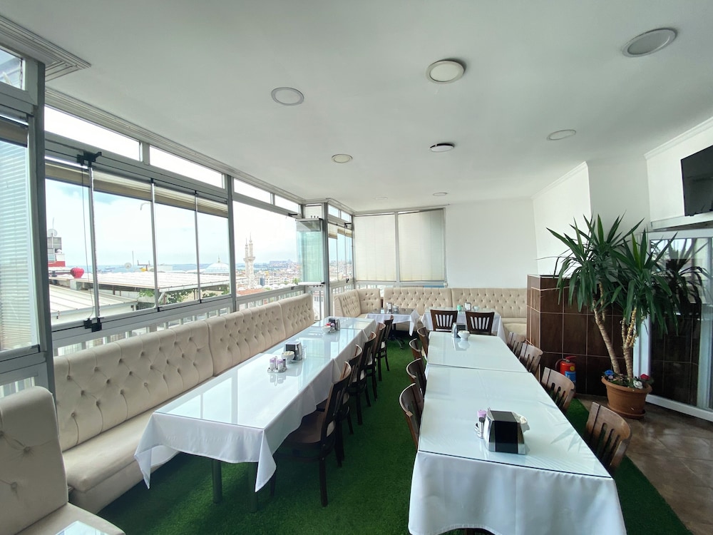 Polanin Hotel Istanbul 28/50