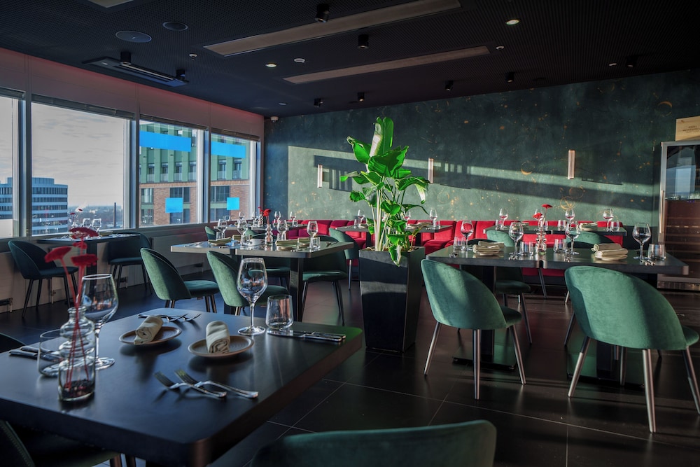 Innside By Melia Dusseldorf Hafen 50/75