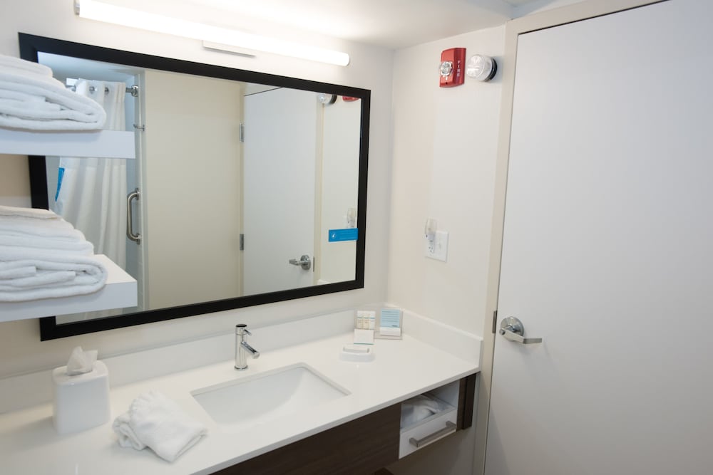 Hampton Inn Wooster 12/36