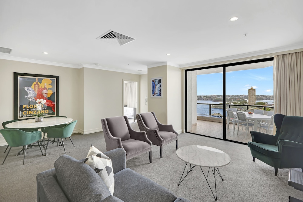 Milson Executive Apartments 49/75