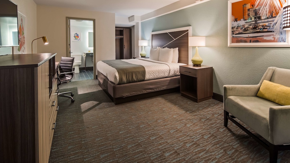Best Western Plus Daytona Inn Seabreeze Oceanfront 24/47