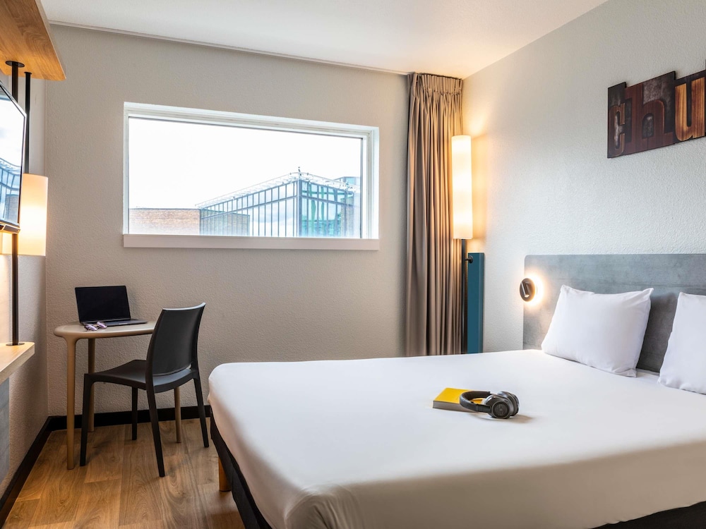 Ibis Budget Paris Porte De Montreuil 22/57