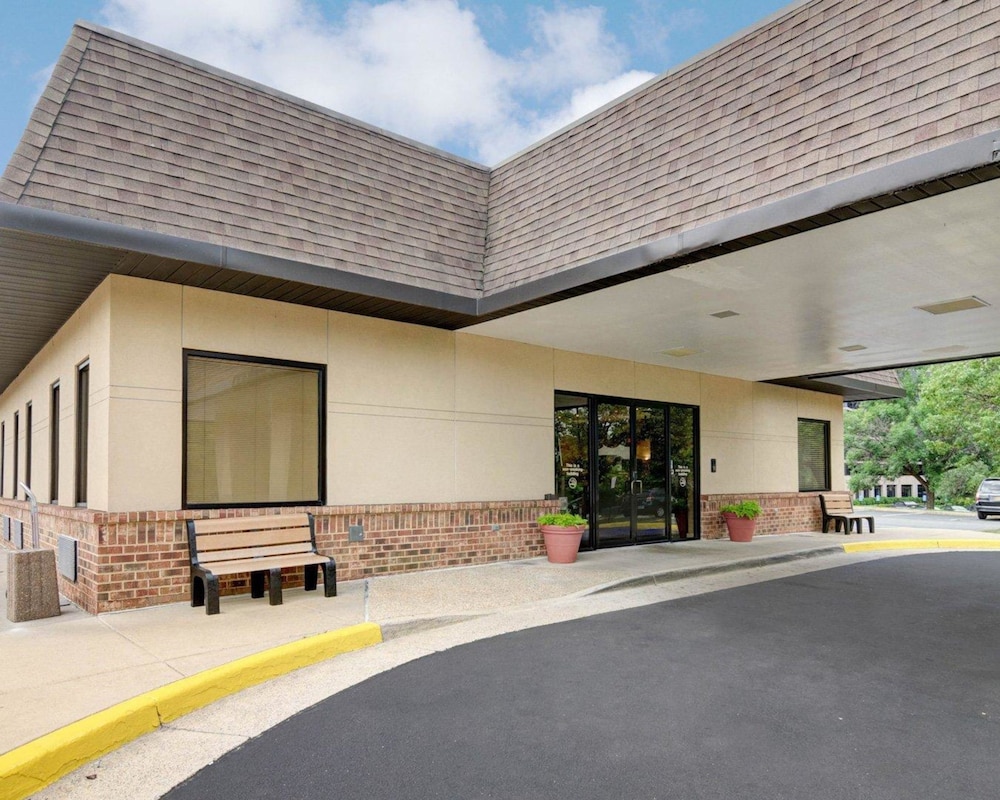 Quality Inn Vienna - Tysons Corner 3/42