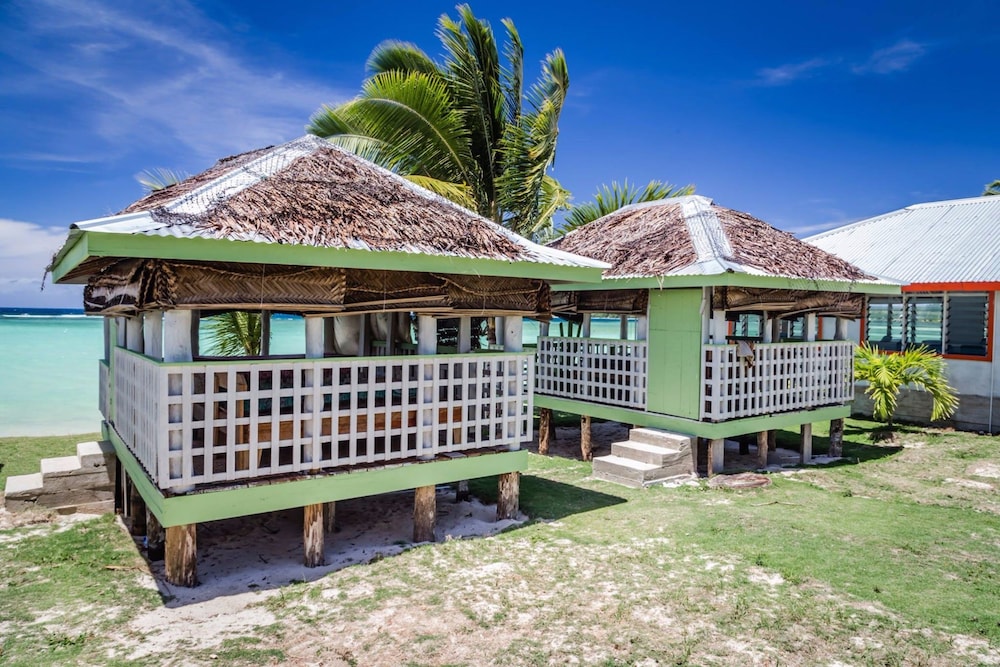 Tailua Beach Fale 3/29