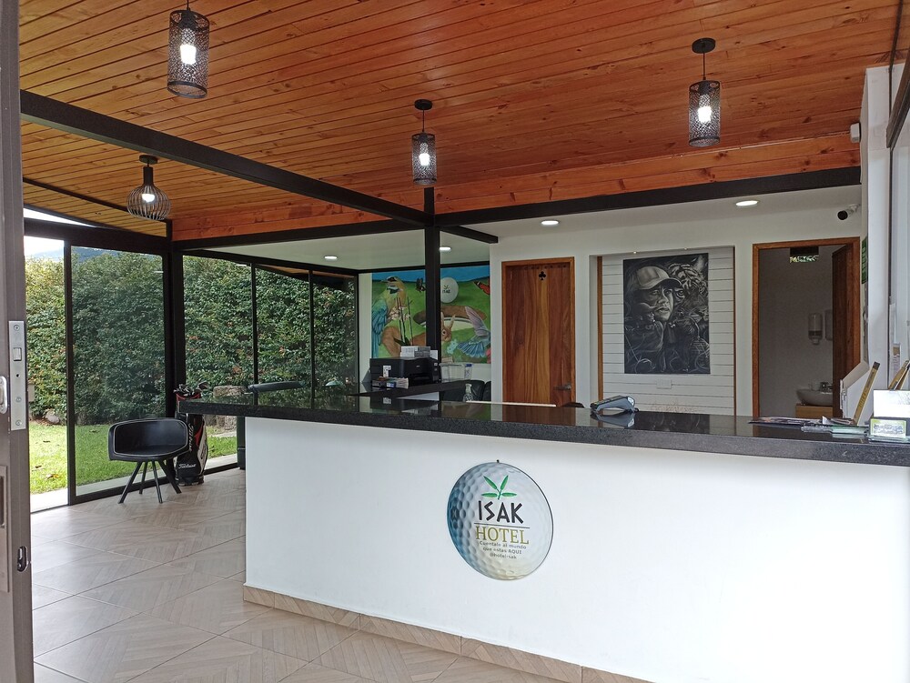 Hotel & Golf Isak 6/50