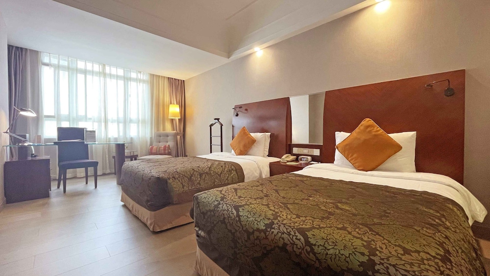 PREMIER TWIN ROOM