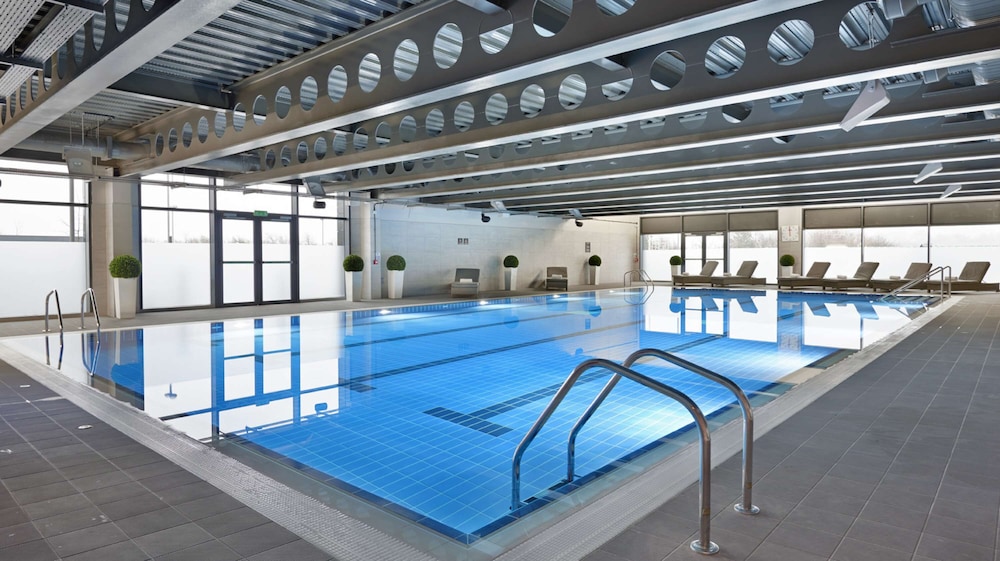 Village Hotel Aberdeen 16/50