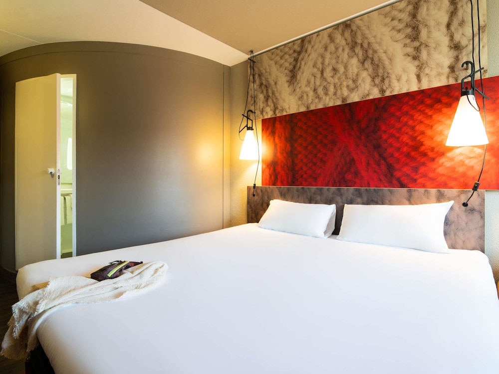 ROOM, DOUBLE BED, CANAL VIEW