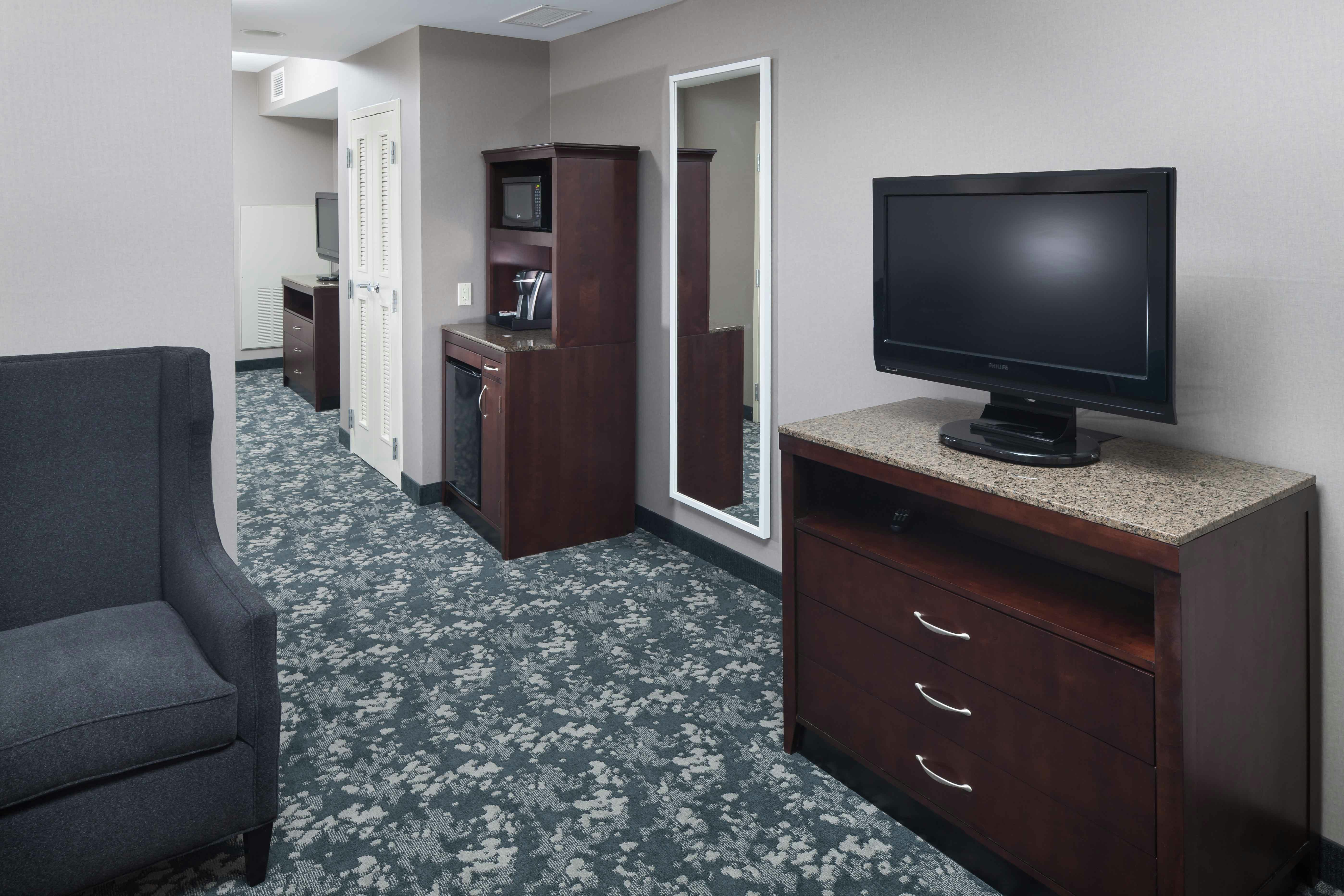 Hilton Garden Inn Detroit Novi 18/18