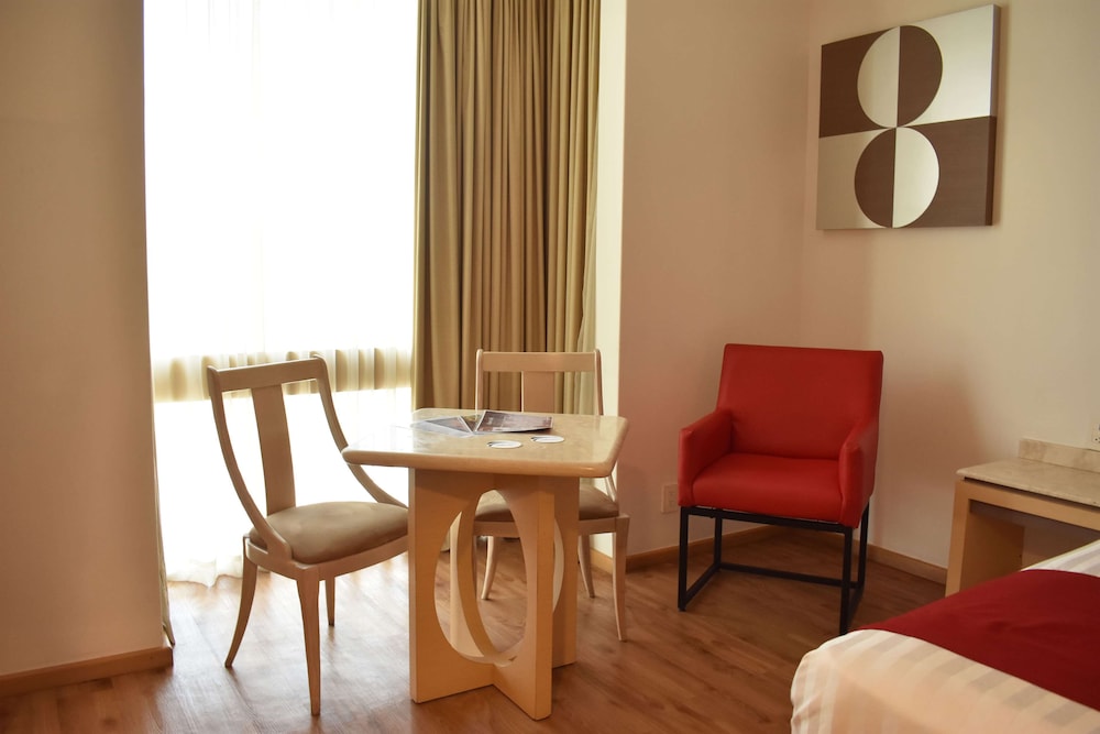 Ramada by Wyndham Mexico City Santa Fe 41/55