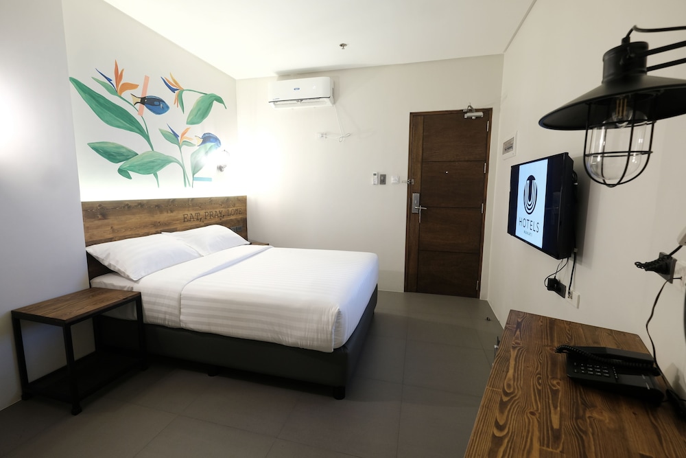 U Hotels Makati 36/56