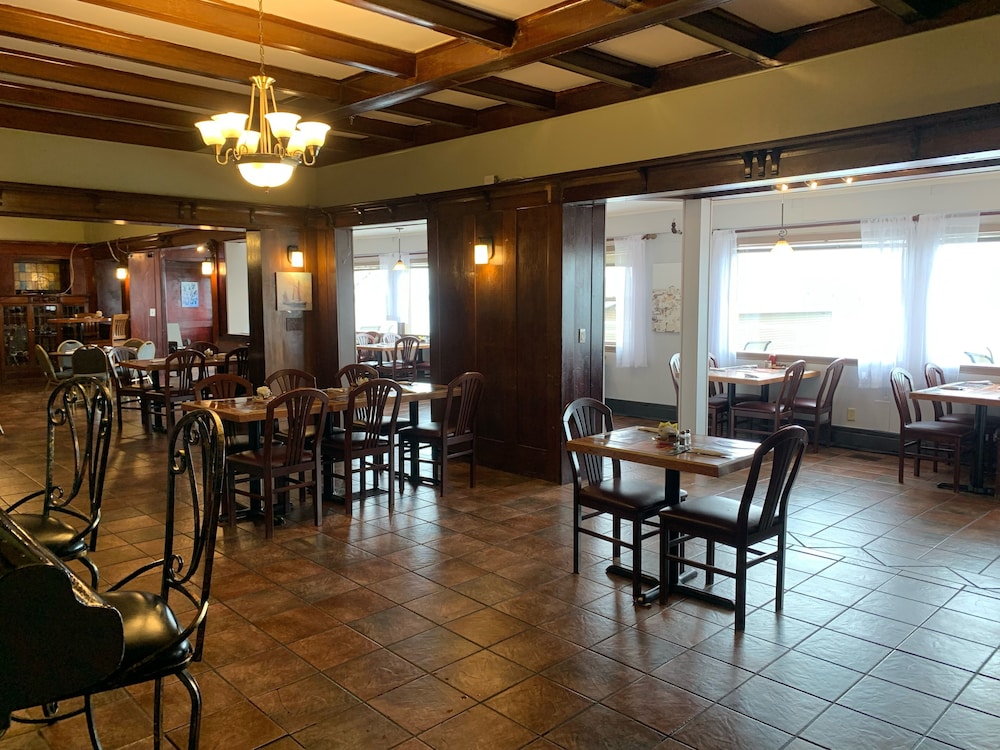 Harbourview Inn, SureStay Collection by Best Western 36/49