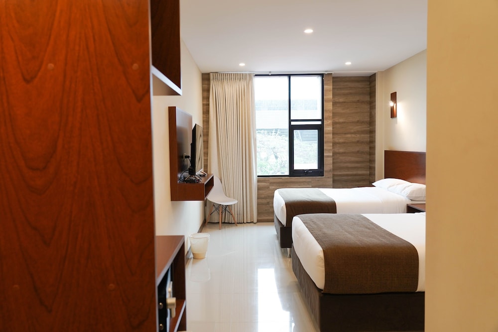 Chairu Eco Hotel 16/43