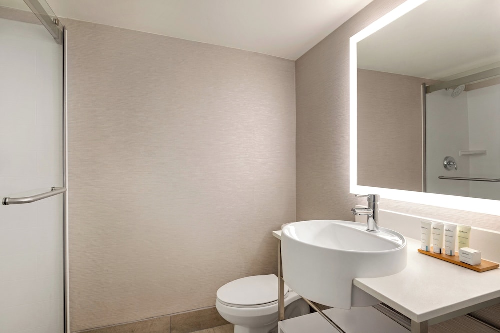 Holiday Inn Philadelphia Arpt-Stadium Area 54/54