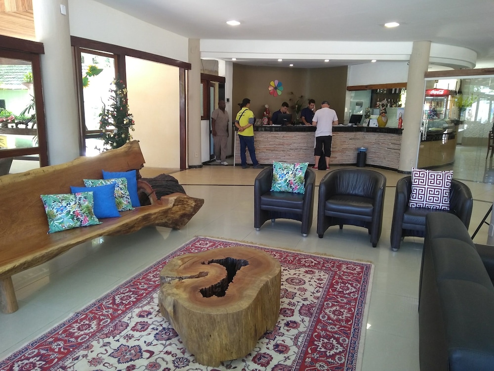 Floral Inn Family Hotel 51/71