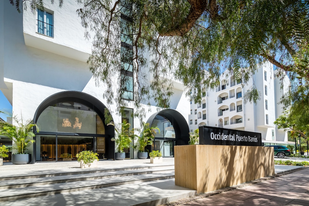Occidental Puerto Banus 9/75