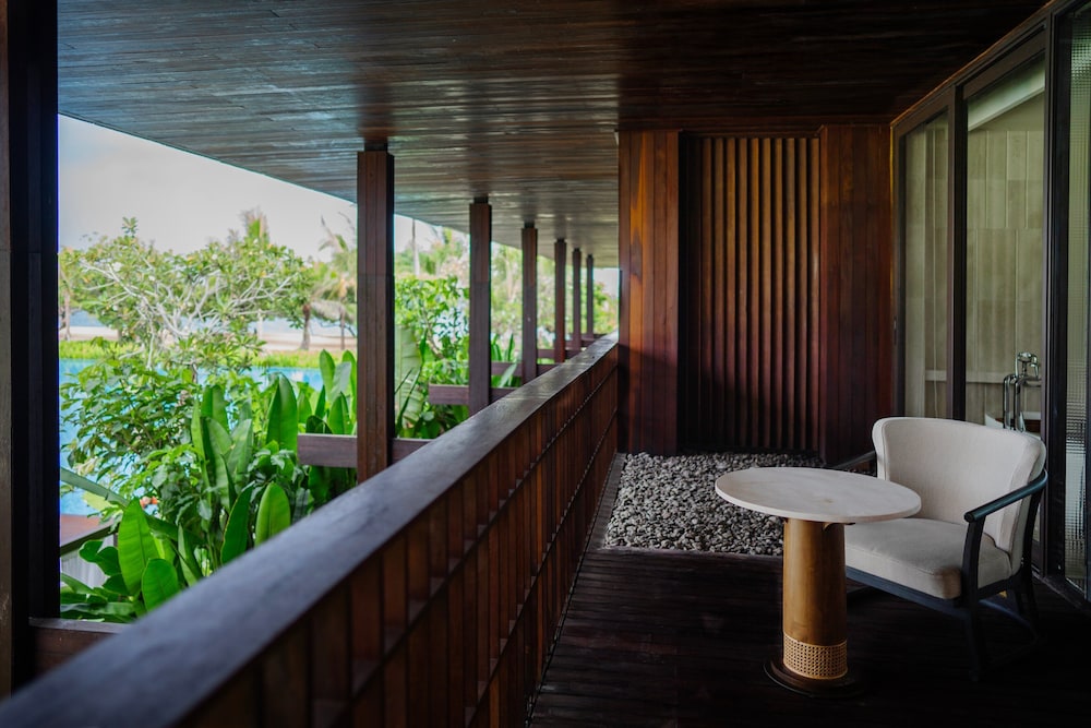 The Meru Sanur 29/49