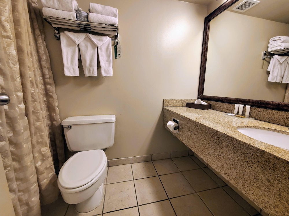 AmericInn by Wyndham Watertown 47/50