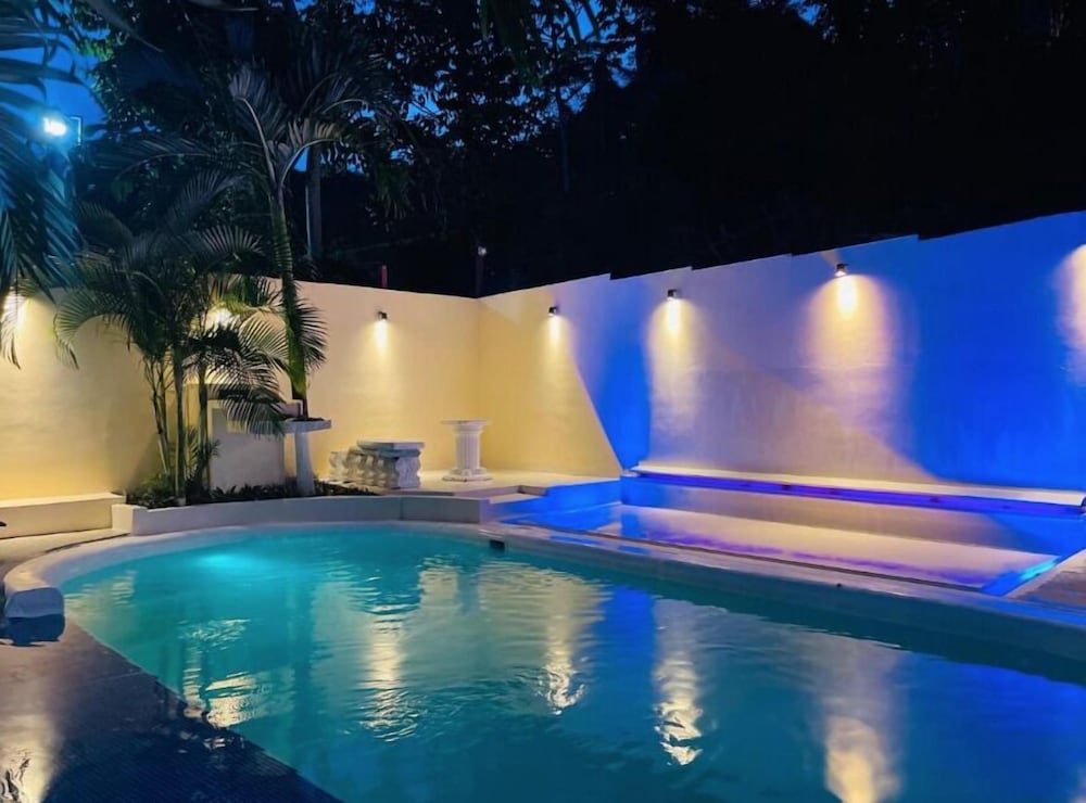 Millenniun Manuel Antonio 34/43