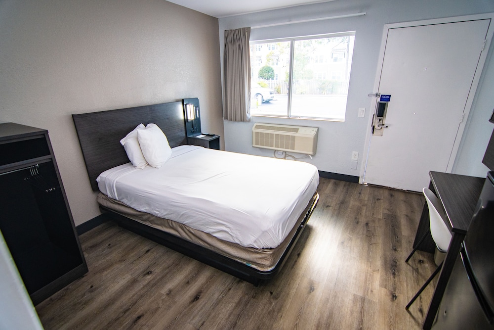 PREMIUM, DOUBLE BED