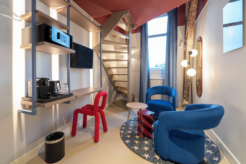 City Hotel Rembrandt Square 44/63
