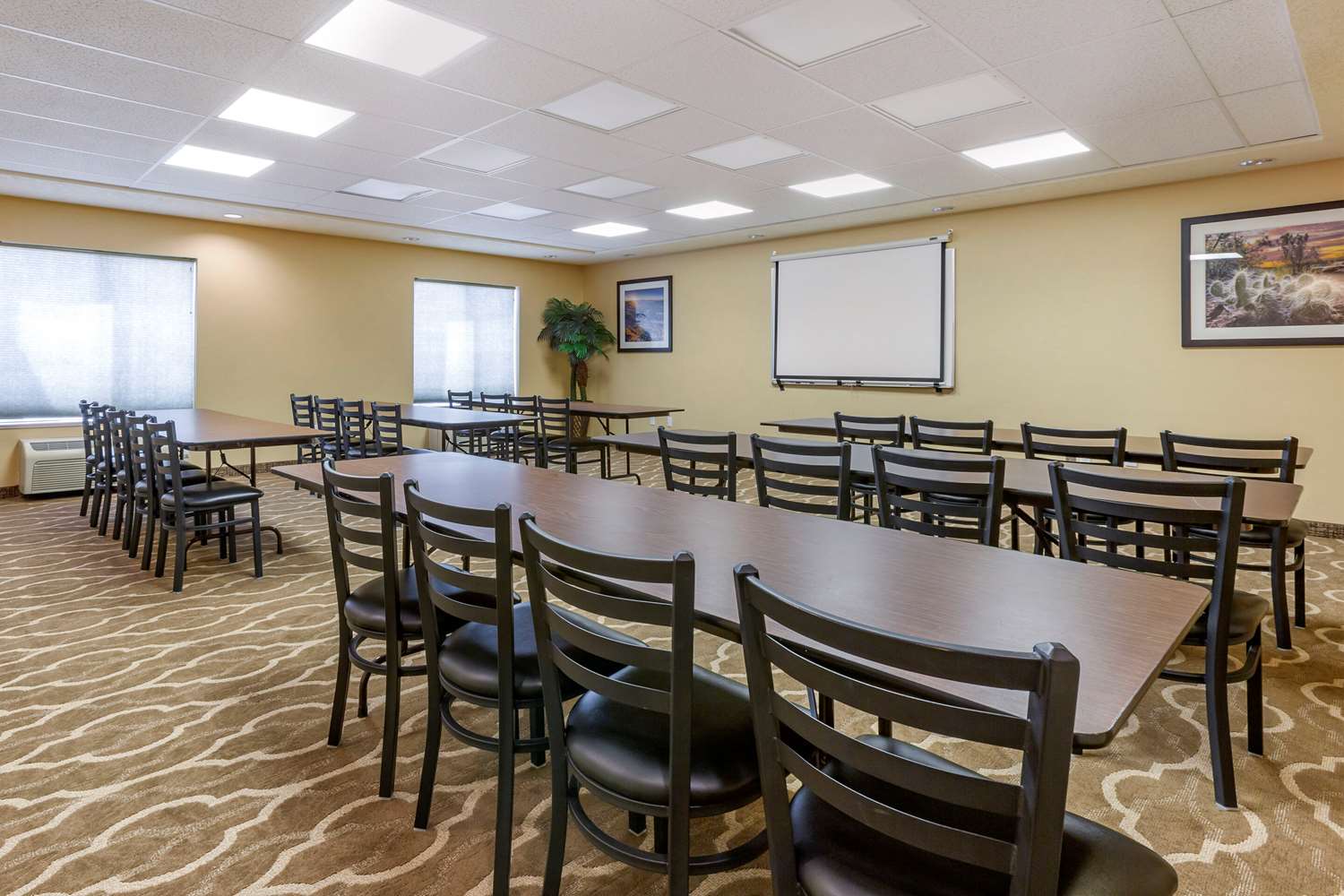 Comfort Inn & Suites Socorro, NM 30/38